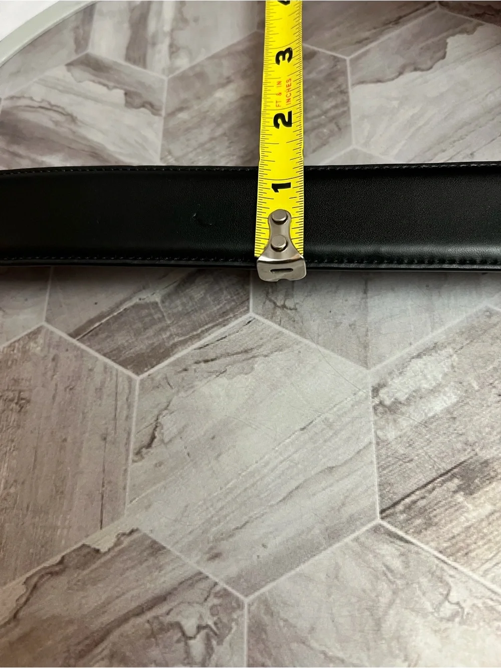 Perry Ellis Portfolio Black Genuine Leather Belt Size 30/75 NWT